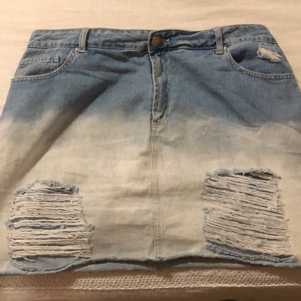 Denim skirt